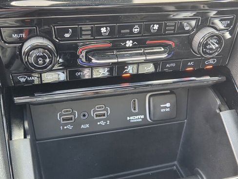 Certified 2024 Jeep Grand Cherokee Summit AWD/4WD image 20