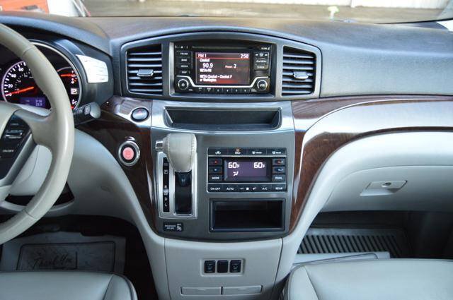 Used 2015 Nissan Quest SV w/ Leather Package FWD image 22