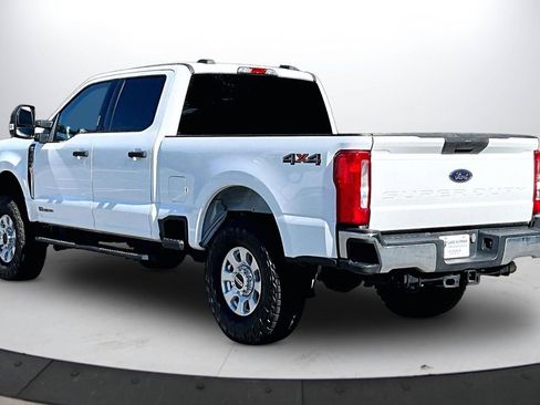 Used 2023 Ford F250 XLT AWD/4WD image 7