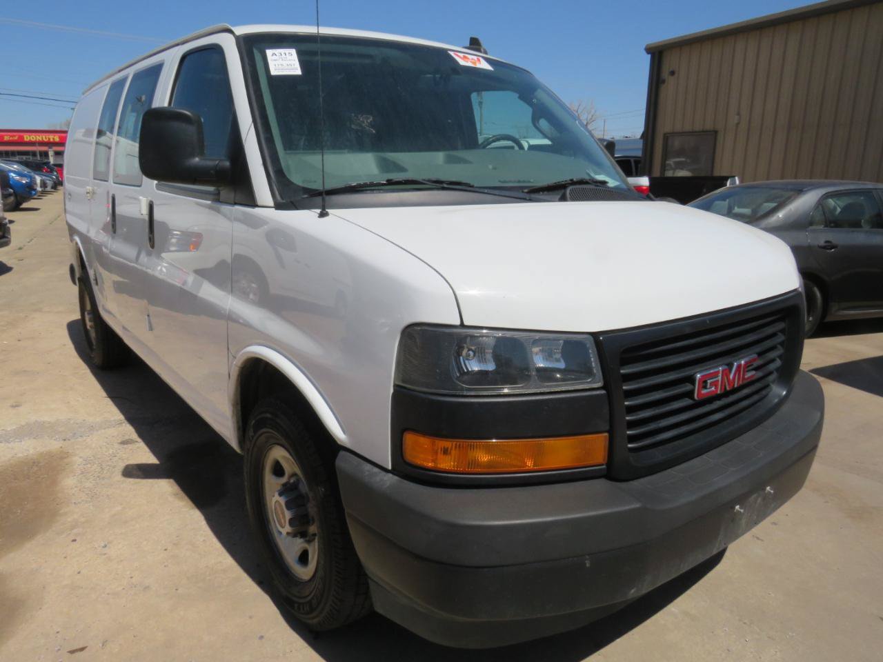 Used 2019 GMC Savana 2500 w/ Driver Convenience Package RWD image 3