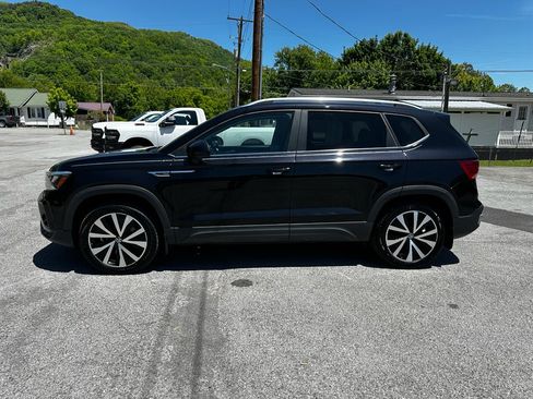 Used 2022 Volkswagen Taos SE AWD/4WD image 7