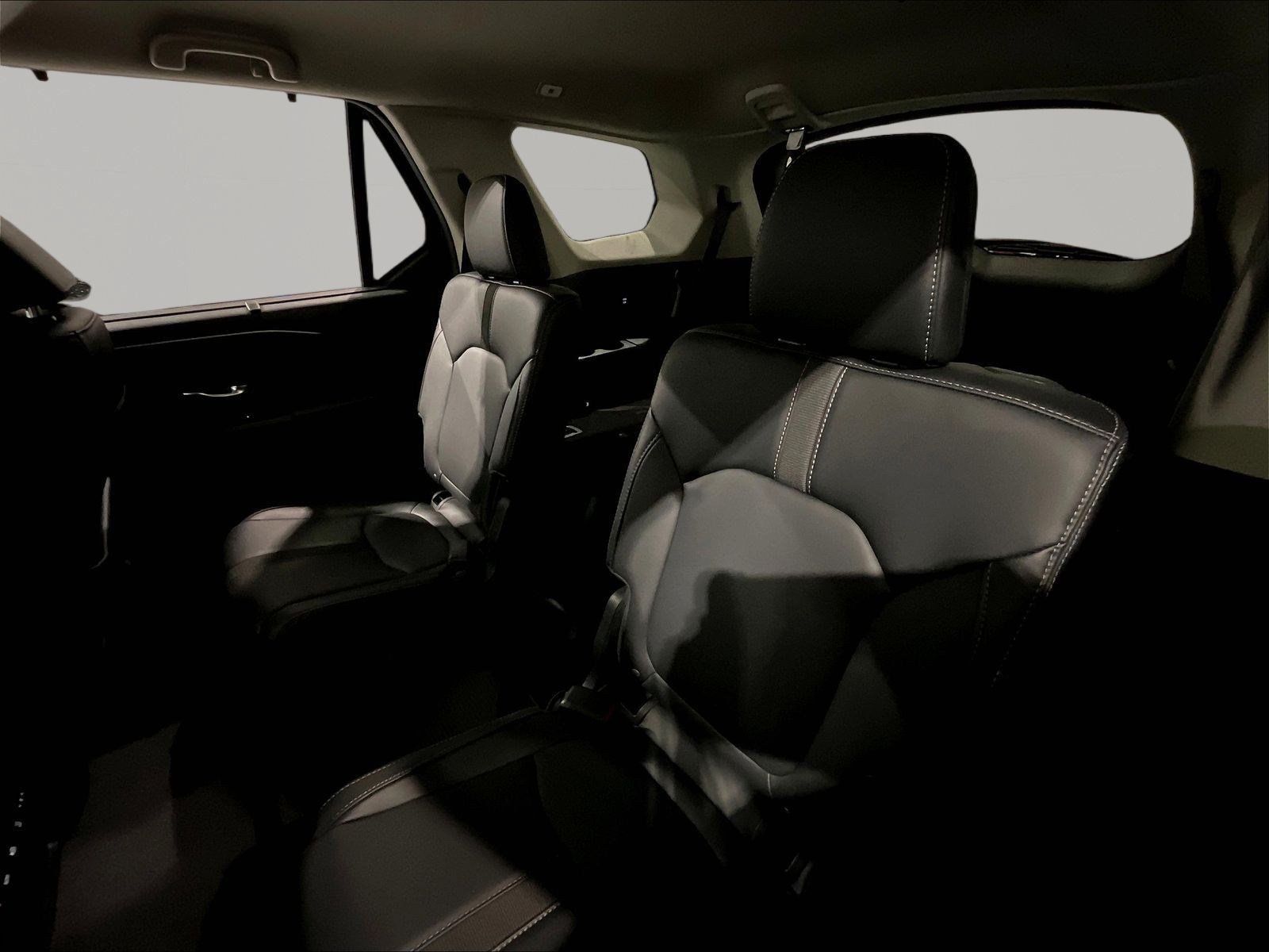 Used 2025 Honda Pilot EX-L image 22