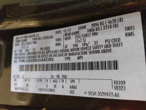 Used 2018 Ford Escape SE w/ SE Sync 3 Package image 33