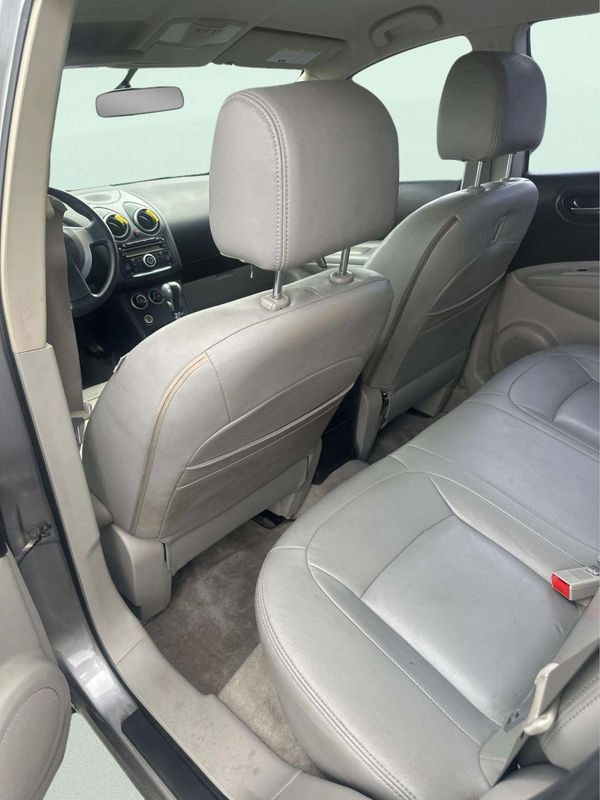 Used 2014 Nissan Rogue S FWD image 9