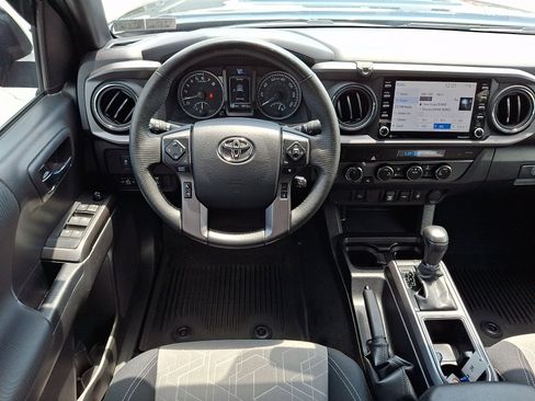 Used 2023 Toyota Tacoma TRD Sport w/ Black Out Package (TMS) AWD/4WD image 12