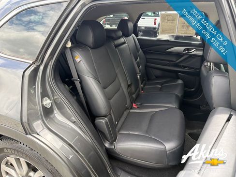 Used 2018 MAZDA CX-9 Touring w/ Touring Premium Package FWD image 18