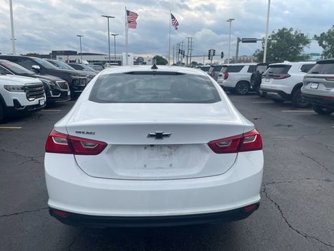 Used 2023 Chevrolet Malibu LS FWD image 3