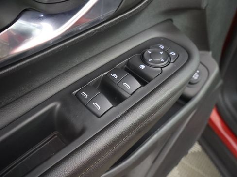 Used 2023 GMC Terrain AT4 AWD/4WD image 37