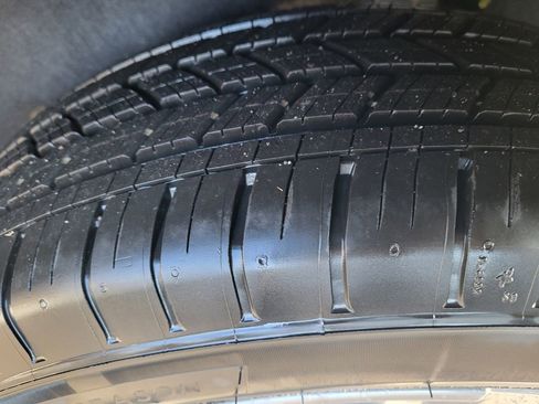 New 2026 Honda HR-V LX image 11