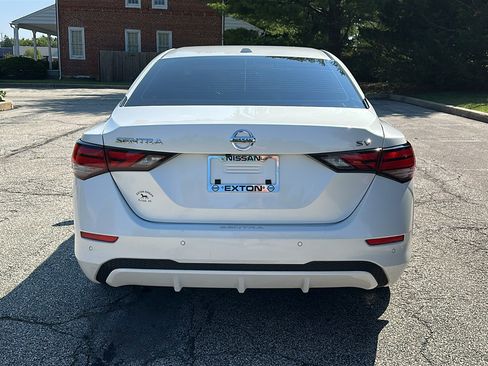 Used 2022 Nissan Sentra SV w/ All-Weather Package FWD image 5