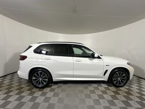 Used 2023 BMW X5 xDrive45e w/ M Sport Package AWD/4WD image 8