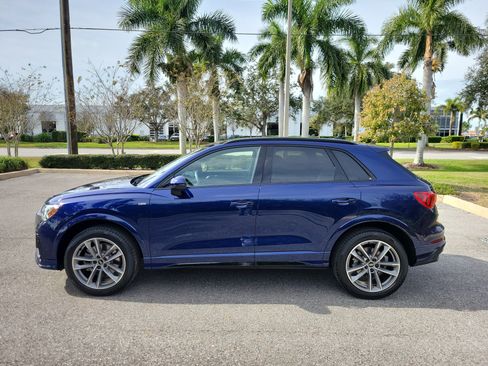 Used 2025 Audi Q3 2.0T Premium w/ Convenience Package image 7