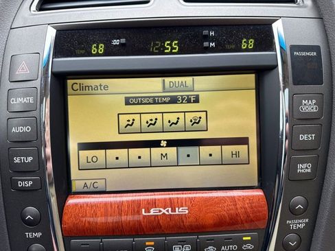 Used 2010 Lexus ES 350 image 25