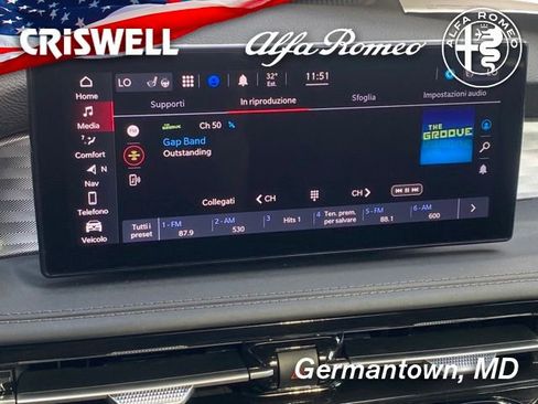 New 2024 Alfa Romeo Tonale Veloce image 27