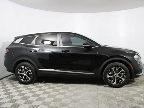 Used 2023 Kia Sportage EX image 34