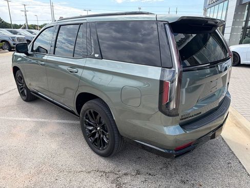 Used 2024 Cadillac Escalade Sport w/ LPO, ONYX Package AWD/4WD image 3