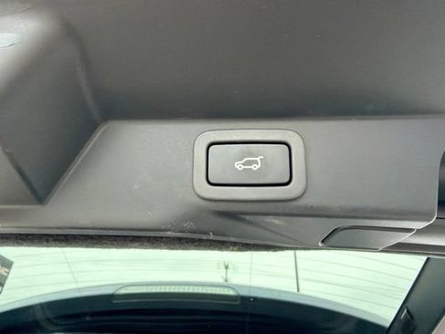 Used 2014 Land Rover Range Rover Sport HSE AWD/4WD image 26