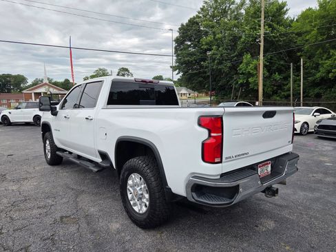 Used 2024 Chevrolet Silverado 2500 LTZ w/ LTZ Plus Package AWD/4WD image 8