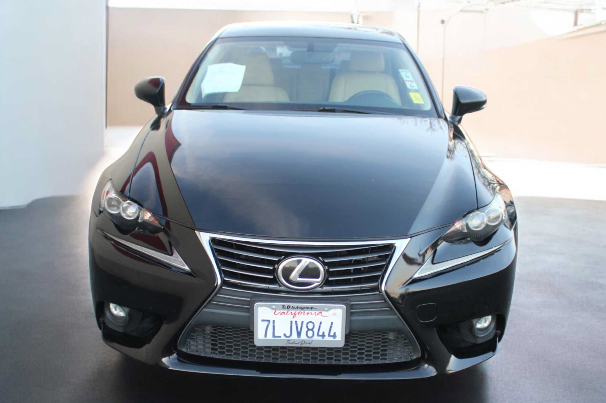 Used 2015 Lexus IS 250 w/ Navigation System Package RWD image 7