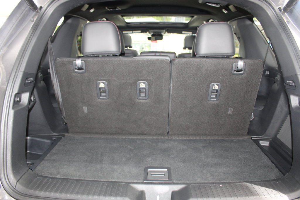 Used 2025 Honda Pilot Black Edition image 65