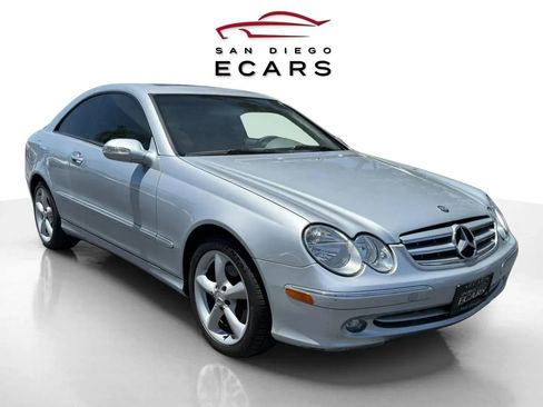 Used 2005 Mercedes-Benz CLK 320 Coupe image 16