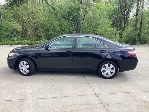 Used 2007 Toyota Camry LE FWD image 5