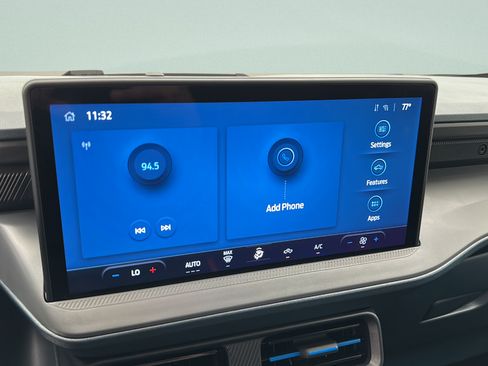 Used 2025 Ford Maverick Lobo AWD/4WD image 22