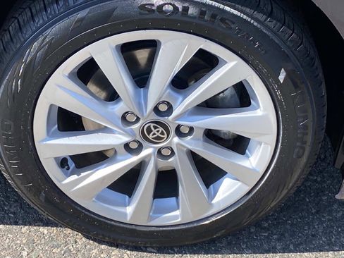 Used 2023 Toyota Camry LE image 24