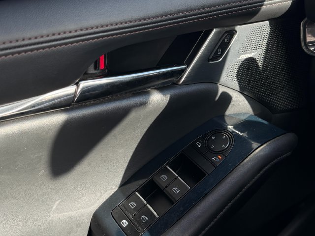 Used 2019 MAZDA MAZDA3 Sedan w/ Premium Package FWD image 16