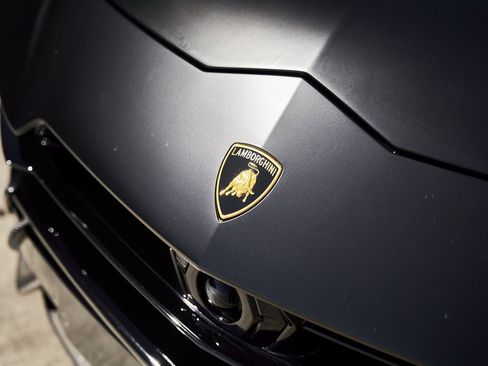 Used 2024 Lamborghini Urus Performante image 8