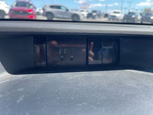 Used 2012 Toyota Sienna image 20