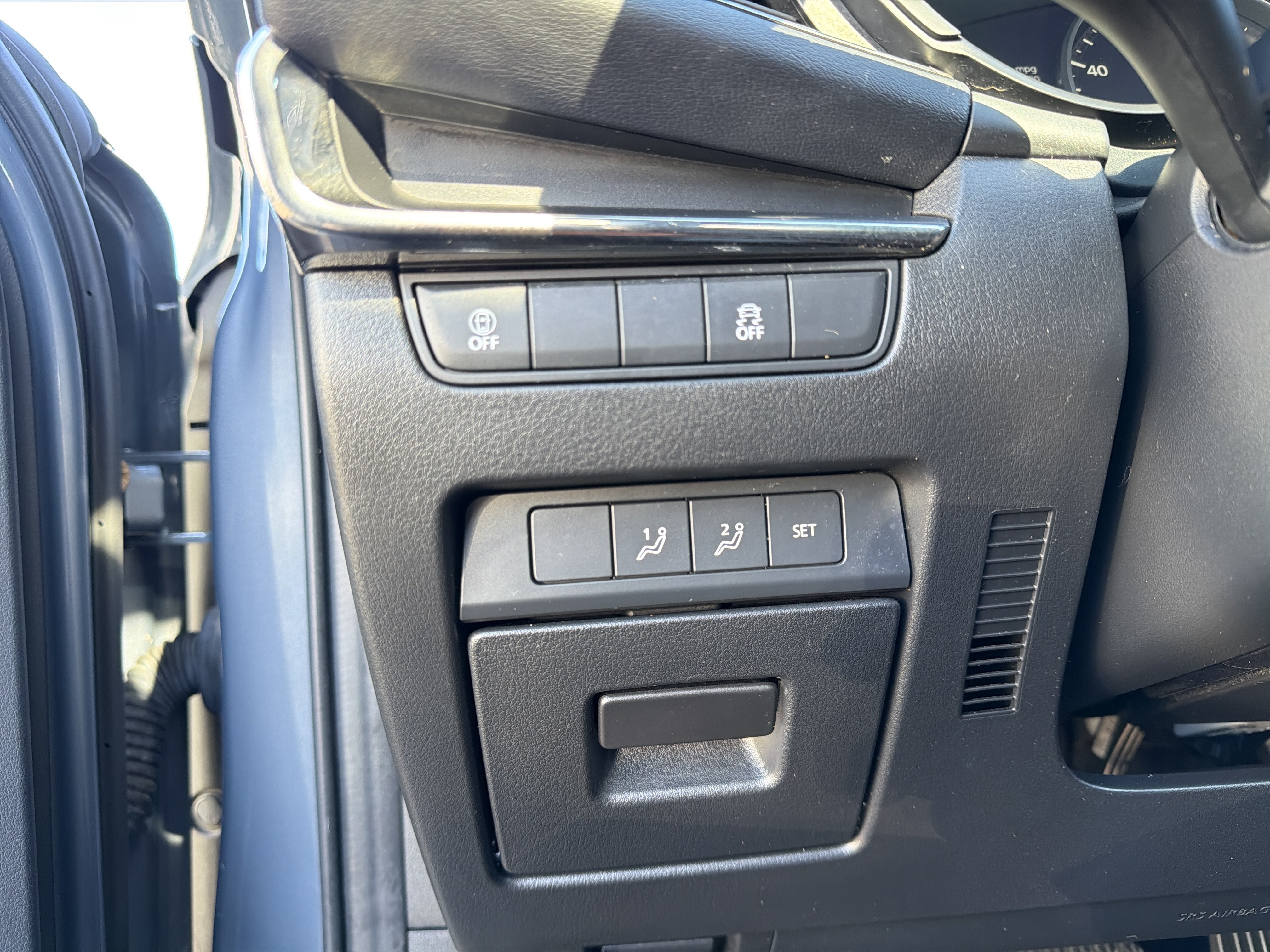 Used 2022 MAZDA MAZDA3 s FWD image 16