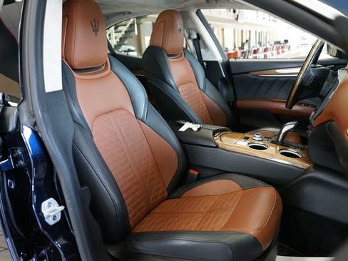 Used 2019 Maserati Ghibli S GranLusso AWD/4WD image 53