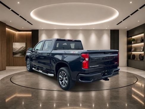 Used 2024 Chevrolet Silverado 1500 RST AWD/4WD image 5