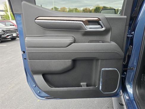 New 2026 GMC Sierra 1500 Elevation w/ Elevation Premium Package image 24