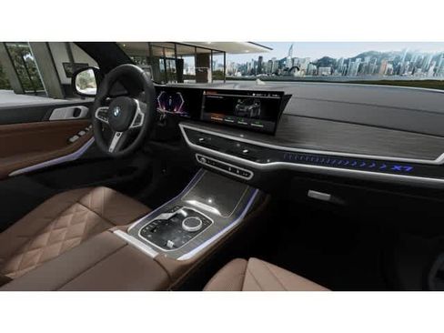 New 2027 BMW X7 xDrive40i AWD/4WD image 14
