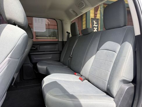 Used 2016 RAM 2500 Tradesman w/ Chrome Appearance Group AWD/4WD image 14