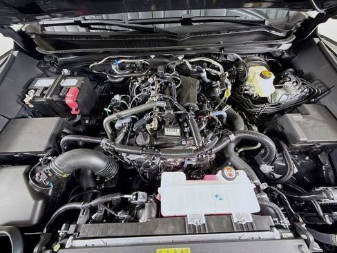 New 2025 Toyota Tacoma SR5 image 28