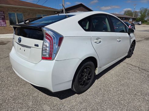 Used 2012 Toyota Prius Three w/ Solar Roof Pkg image 5