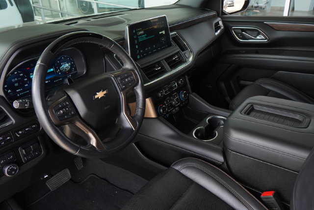 Used 2024 Chevrolet Tahoe High Country w/ Advanced Technology Package AWD/4WD image 25