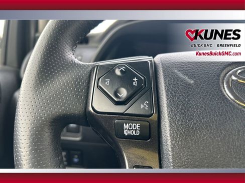 Used 2024 Toyota 4Runner TRD Off-Road image 17