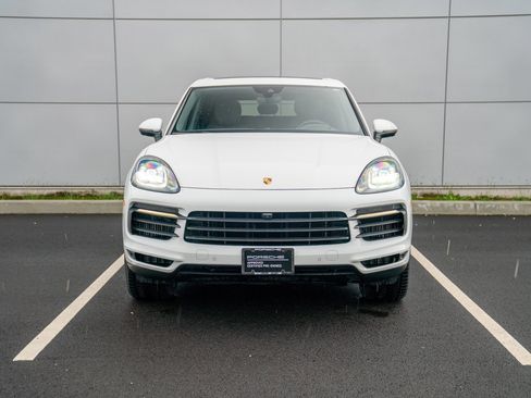 Used 2019 Porsche Cayenne S image 6