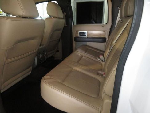 Used 2011 Ford F150 Lariat w/ Lariat Chrome Pkg AWD/4WD image 24