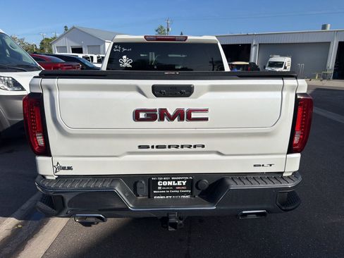 Used 2023 GMC Sierra 1500 SLT w/ SLT Premium Package image 11
