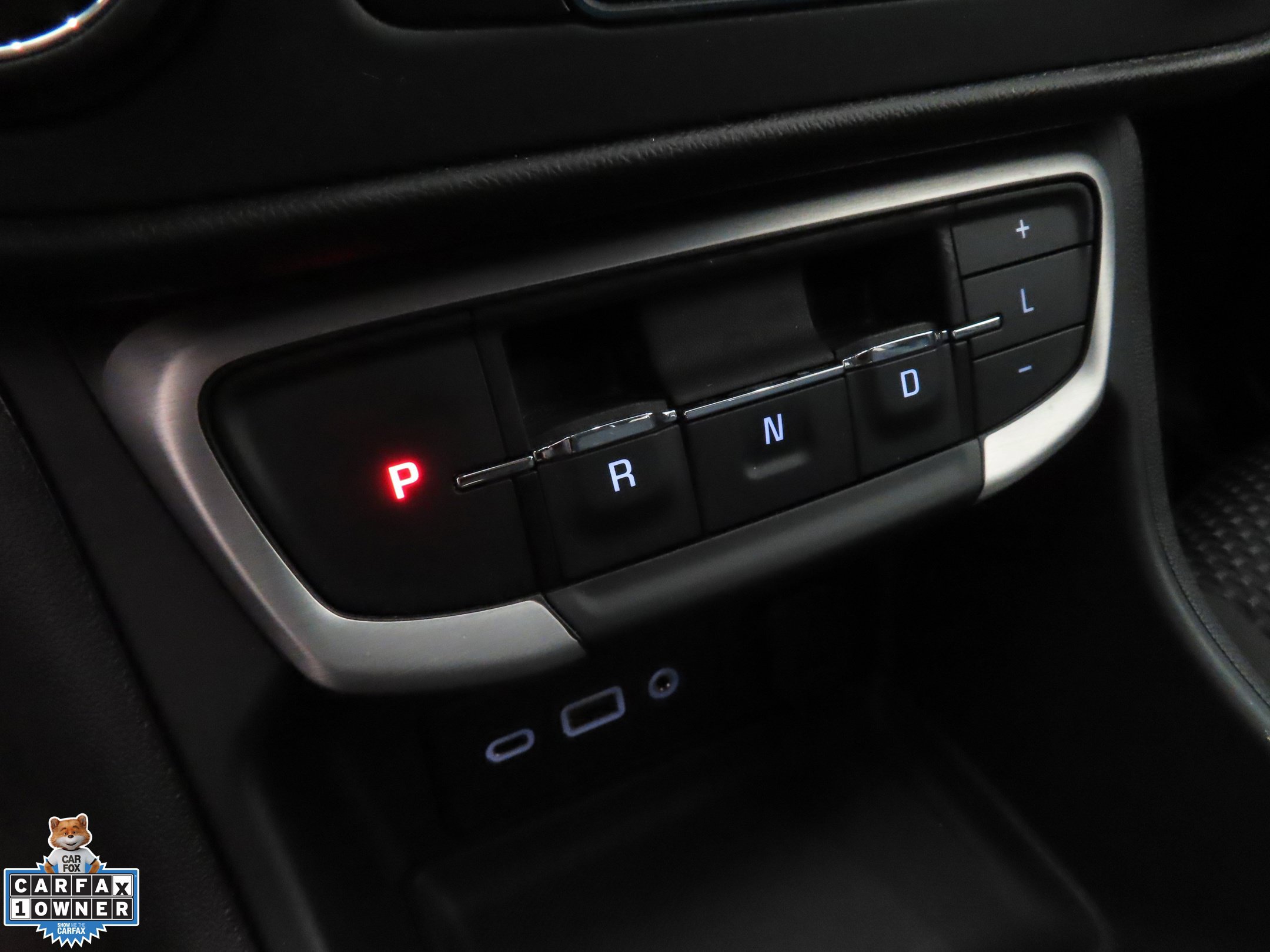 Used 2024 GMC Terrain SLE AWD/4WD image 16