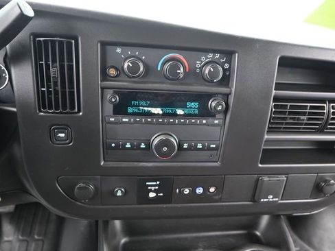 Used 2024 Chevrolet Express 2500 Work Van w/ Driver Convenience Package image 7