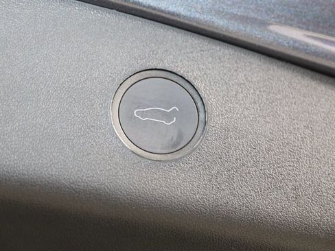 Used 2022 Tesla Model 3 Long Range image 45