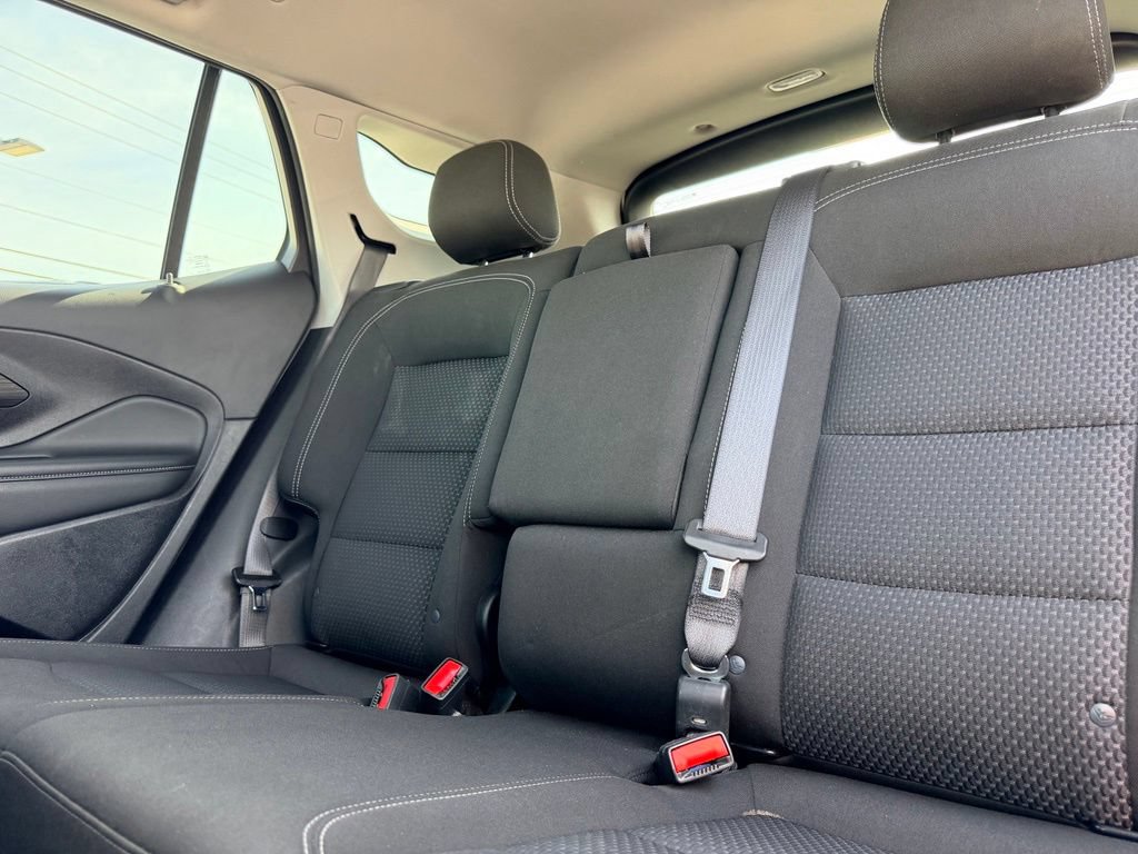 Used 2024 GMC Terrain SLE FWD image 15