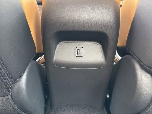 New 2025 Nissan Sentra SV w/ SV Premium Package image 12