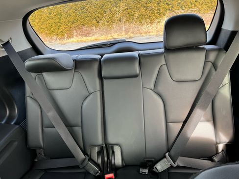 Used 2022 Kia Telluride EX w/ EX Premium Package image 27